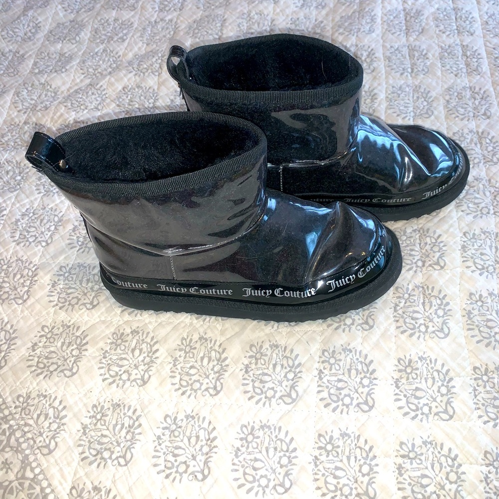 Juicy Couture Klash Bootie Boots Faux Fur Lined Black Clear Logo Size 9